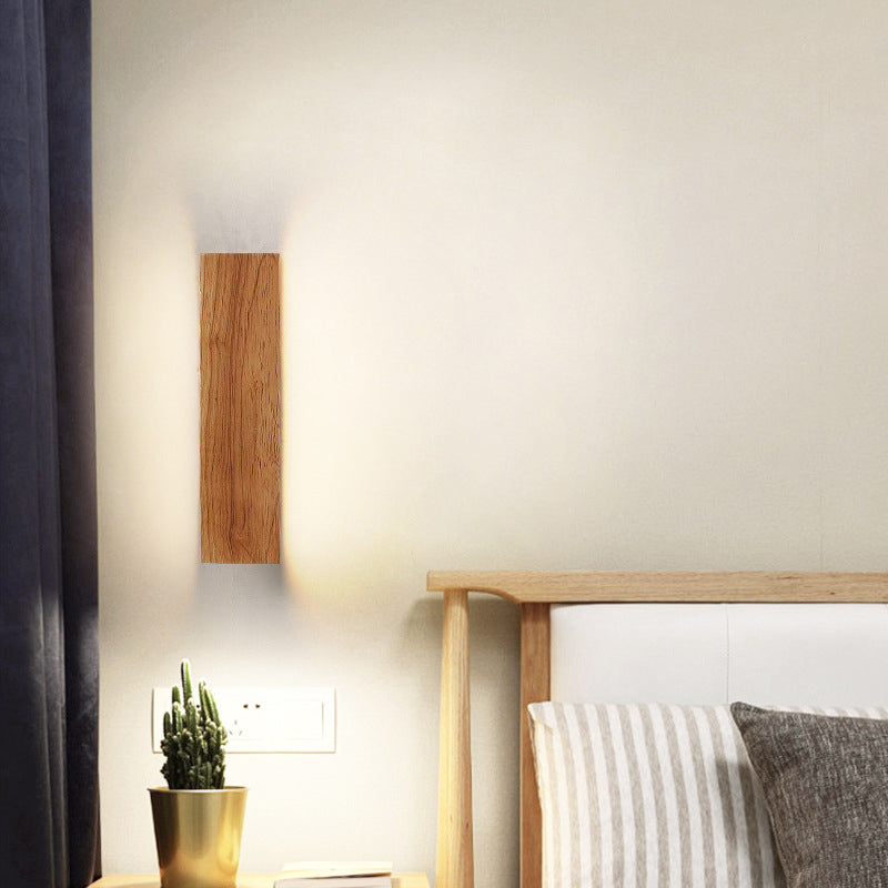 Mosrugs | OakBeam | Minimalist Solid Wood LED Wall Light