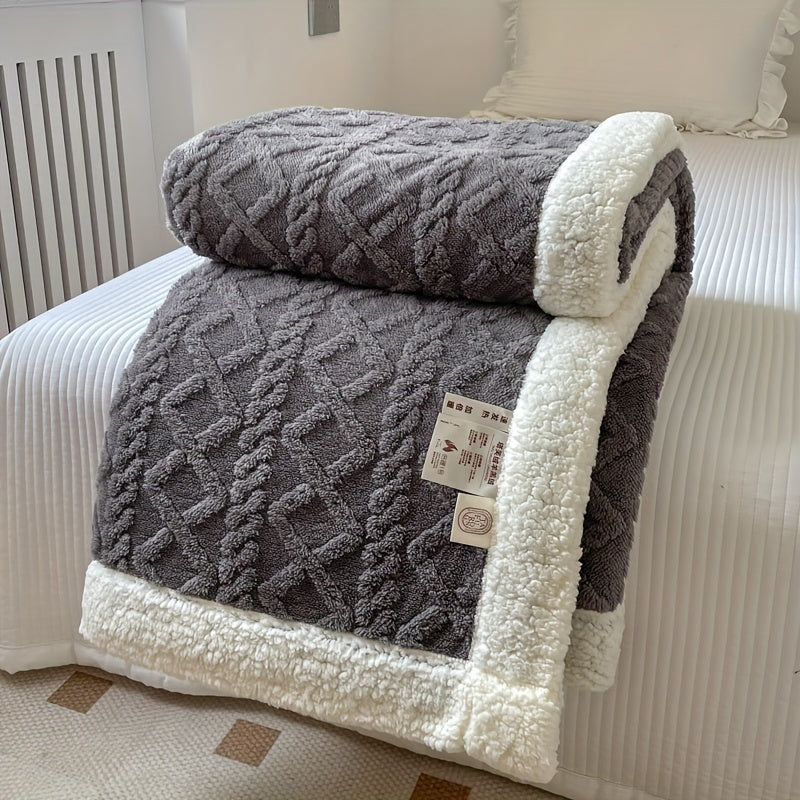 Mosrugs | CozyNest - Reversible Fleece Blanket for Fall and Winter