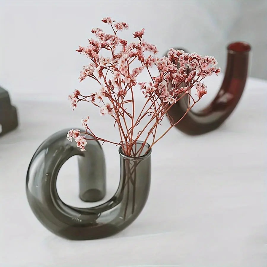 Mosrugs | TimelessGlow - Pedestal Glass Vase