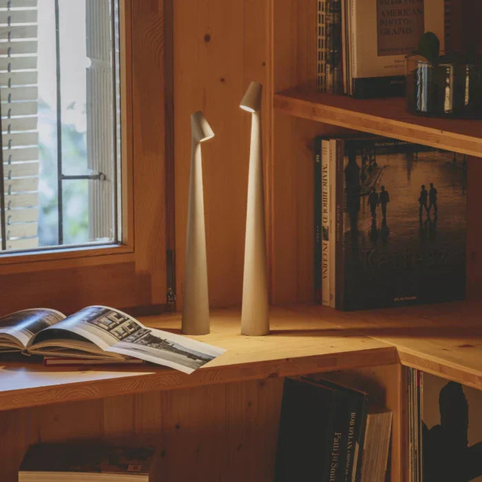 Mosrugs | LuminEssence Glow Sculpting Table Lamp
