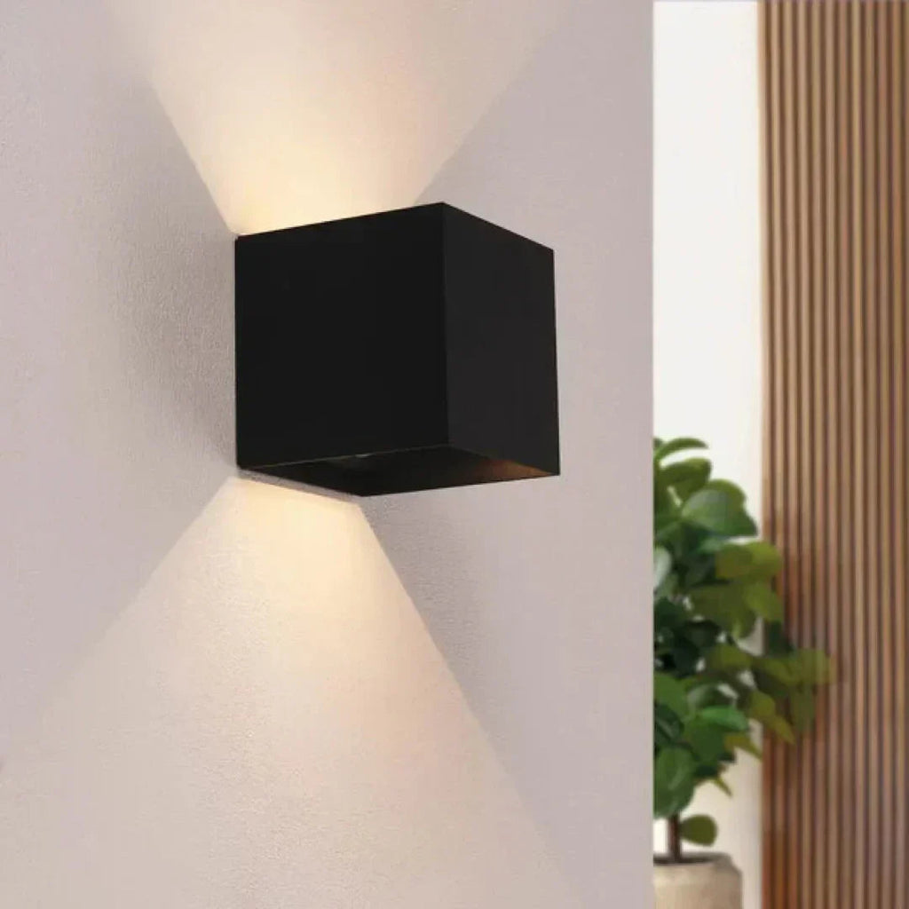 Mosrugs | Luxe Wireless Rechargeable Wall Light – Motion Sensor & Warm LED Lighting (2700K)