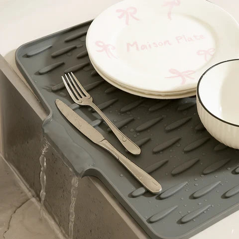 Mosrugs | Heat-Proof Silicone Drying Mat | Fast Drying, Slip-Free & Space-Saving for Kitchen Organization