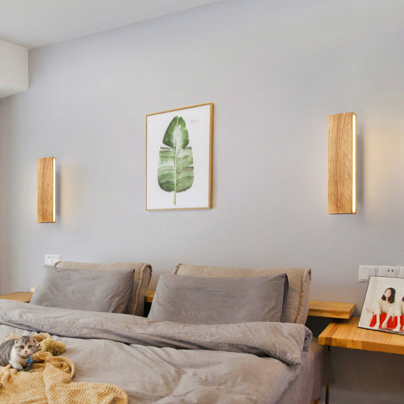 Mosrugs | OakBeam | Minimalist Solid Wood LED Wall Light