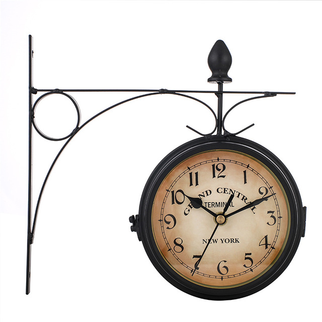Mosrugs | TwinView - Euro-Style Double Wall Clock
