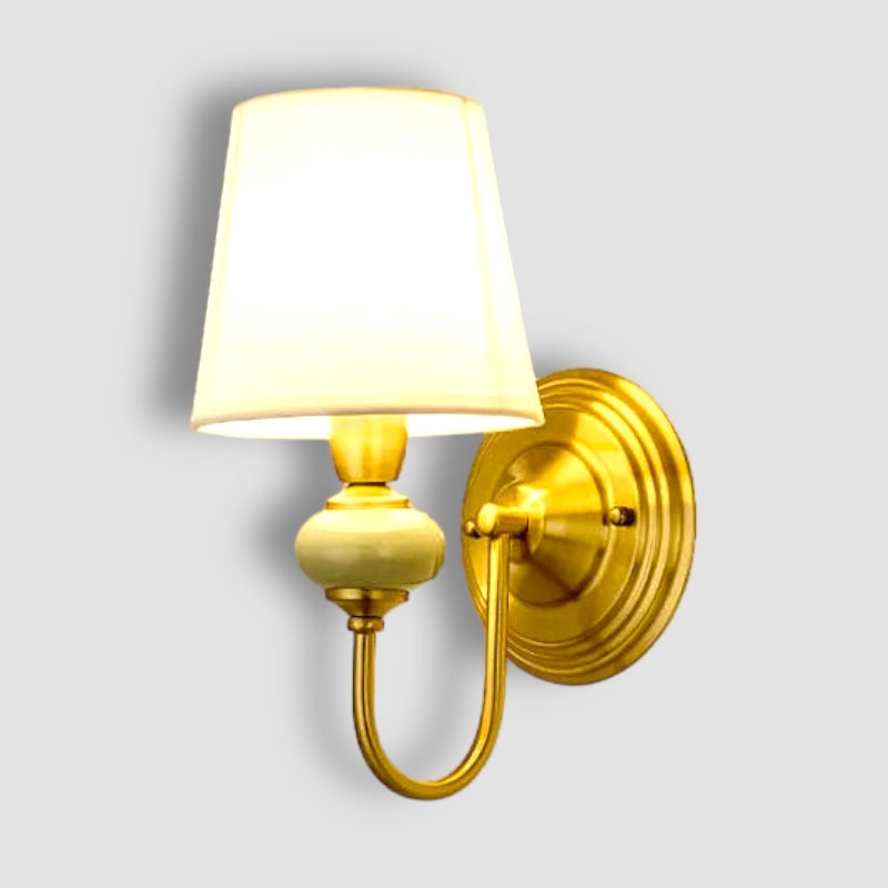 Mosrugs | BeamGlow – LED Wall Lamp with Stylish American Design