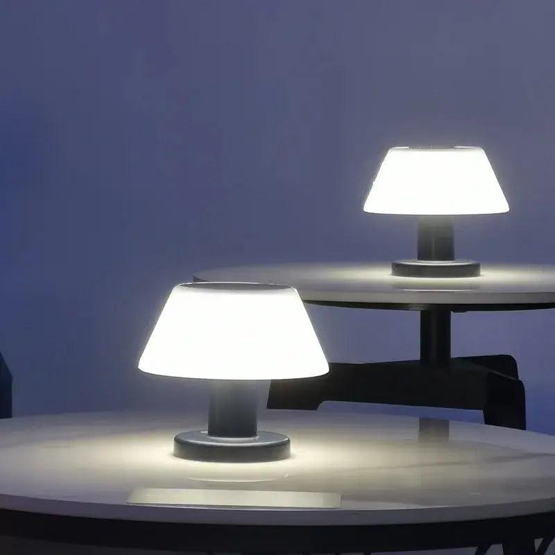 Mosrugs | SolarBeam – Sustainable LED Desk Lamp