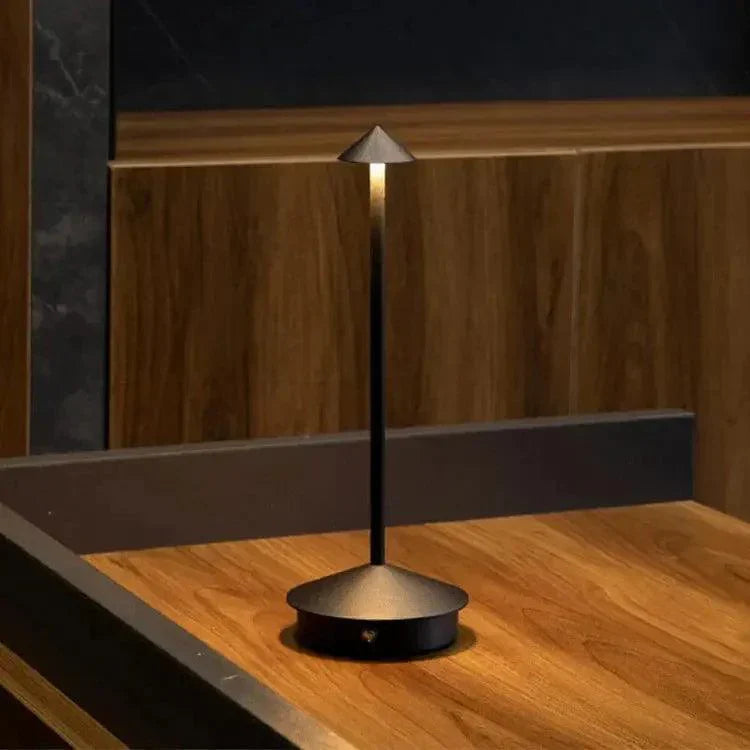 Mosrugs | BeamLuxe - Sleek Wireless Table Light