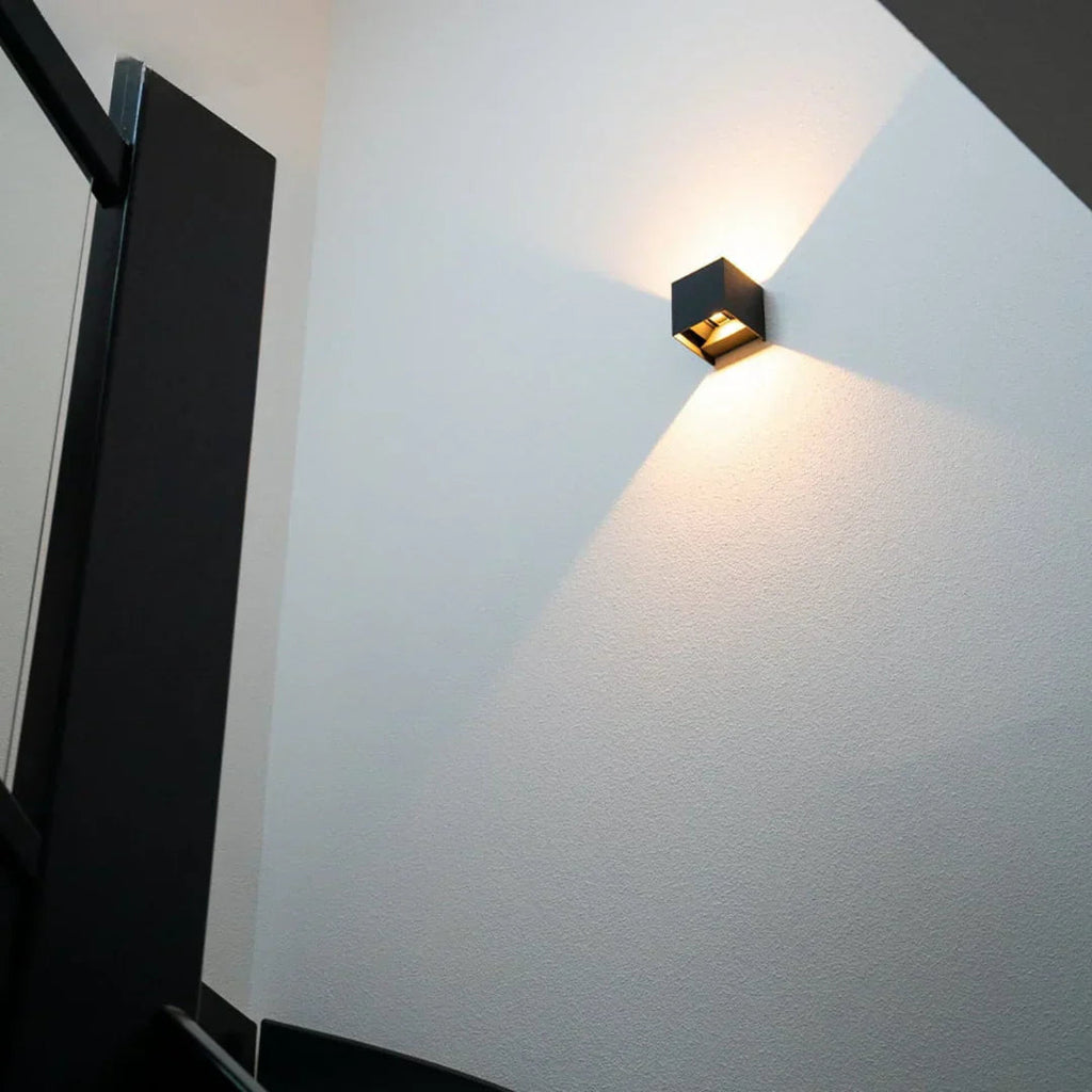 Mosrugs | Luxe Wireless Rechargeable Wall Light – Motion Sensor & Warm LED Lighting (2700K)