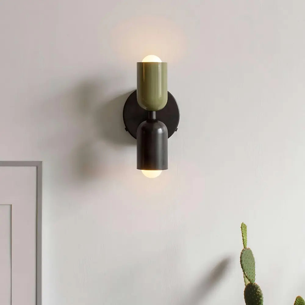 Mosrugs | PureGlow – Refined Wall Lamp for Sophisticated Interior Styling