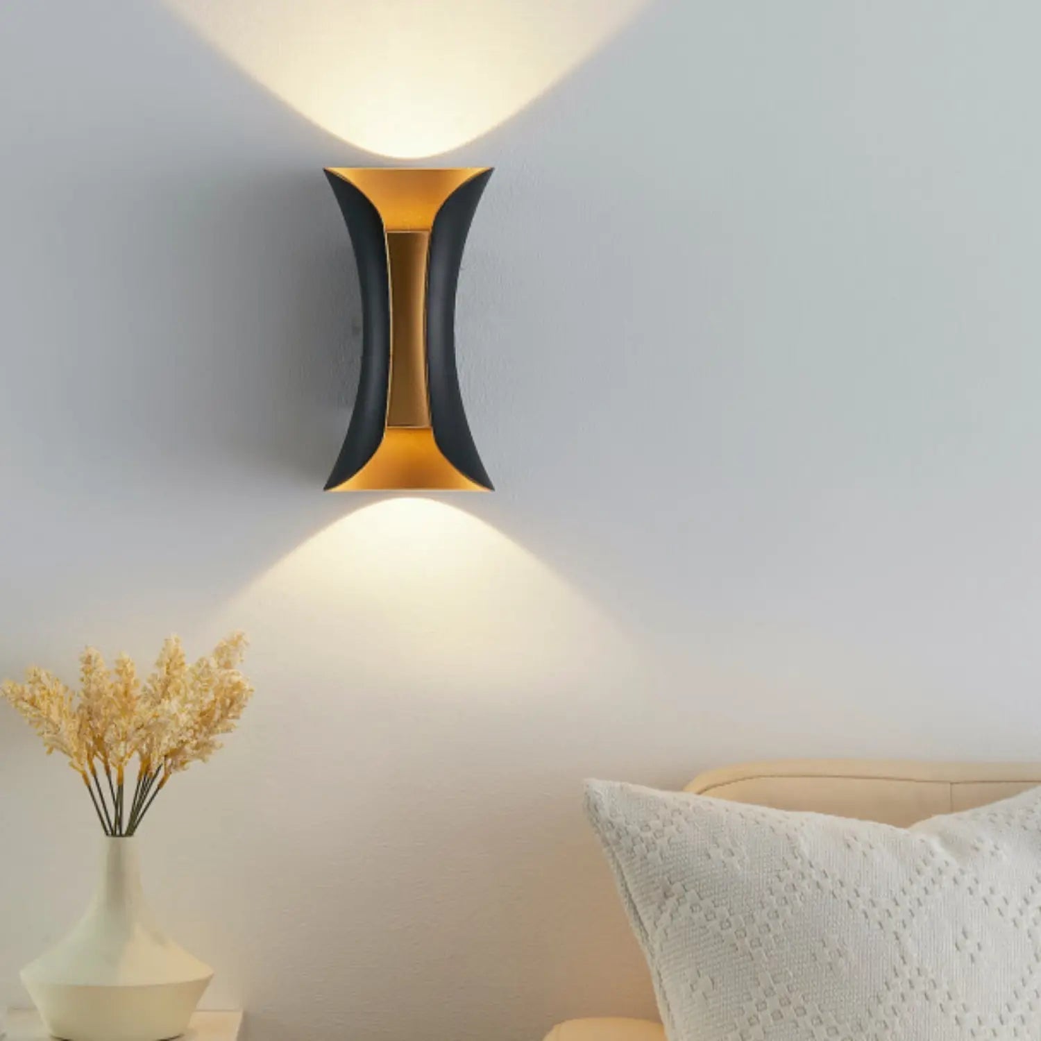 Mosrugs | ShizukuLuxe - Wall Light with Elegance