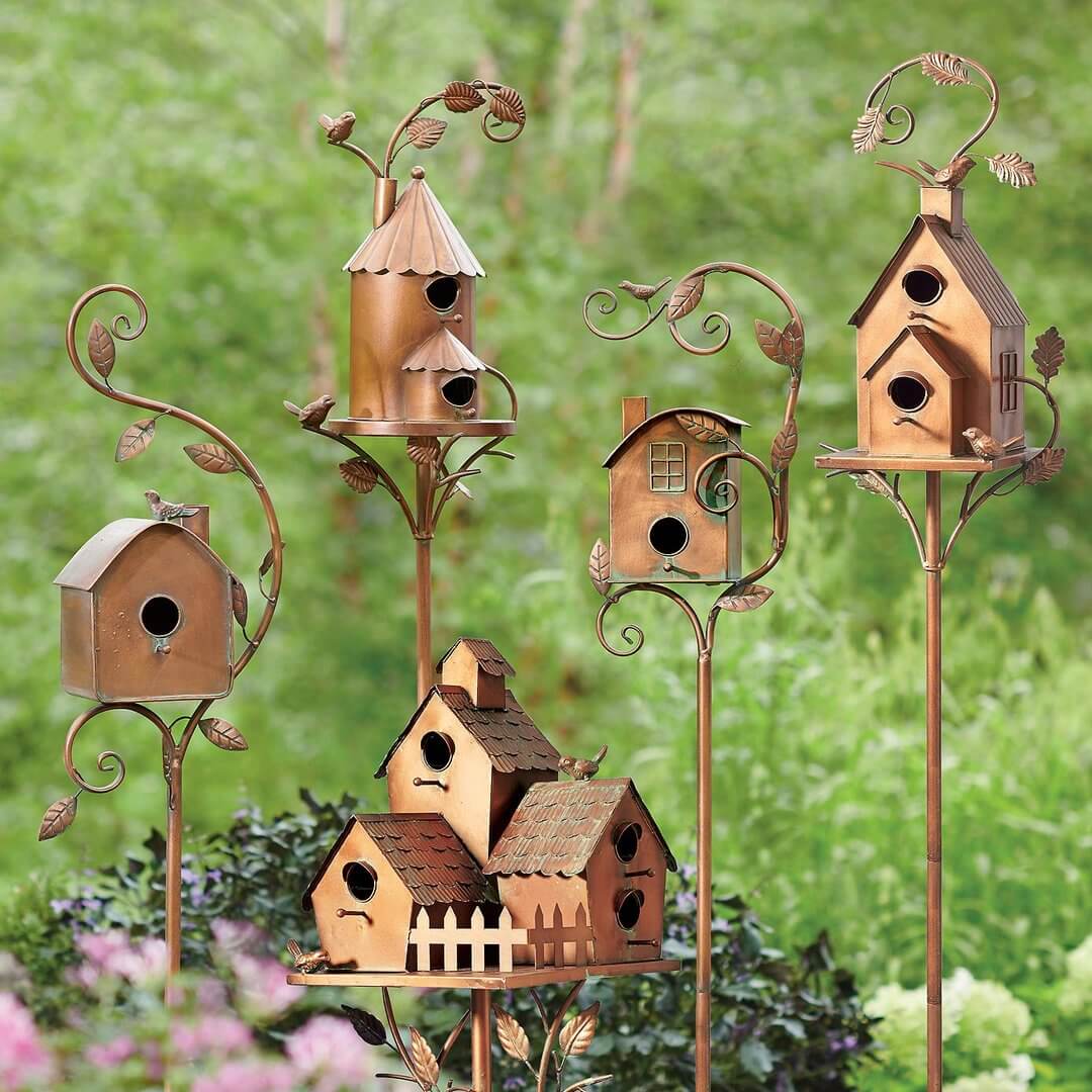 Mosrugs | Metal Garden Birdhouse Stake – Decorative Outdoor Bird House with Rustic Charm