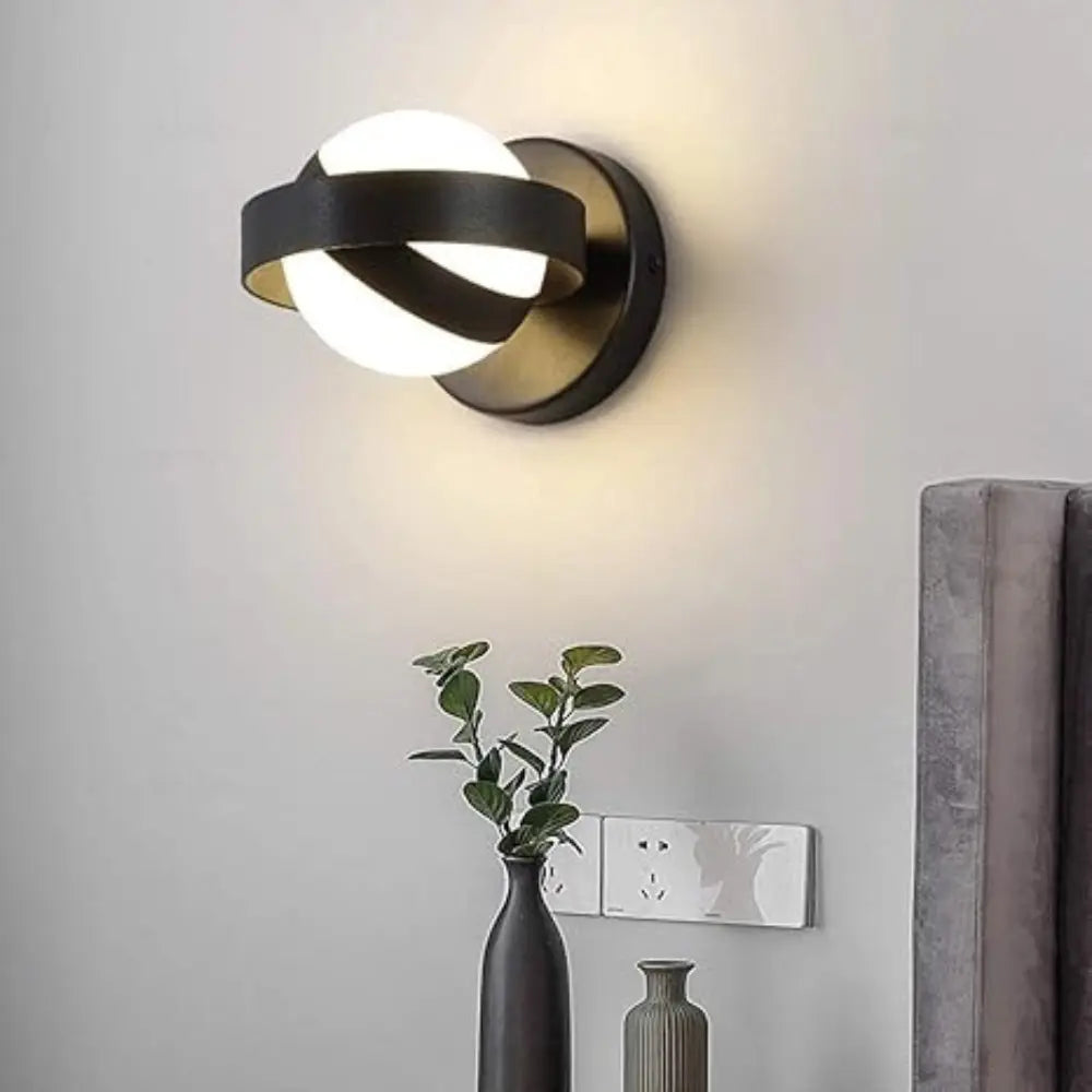 Mosrugs | SkyGlow - Elegant Wall Lamp