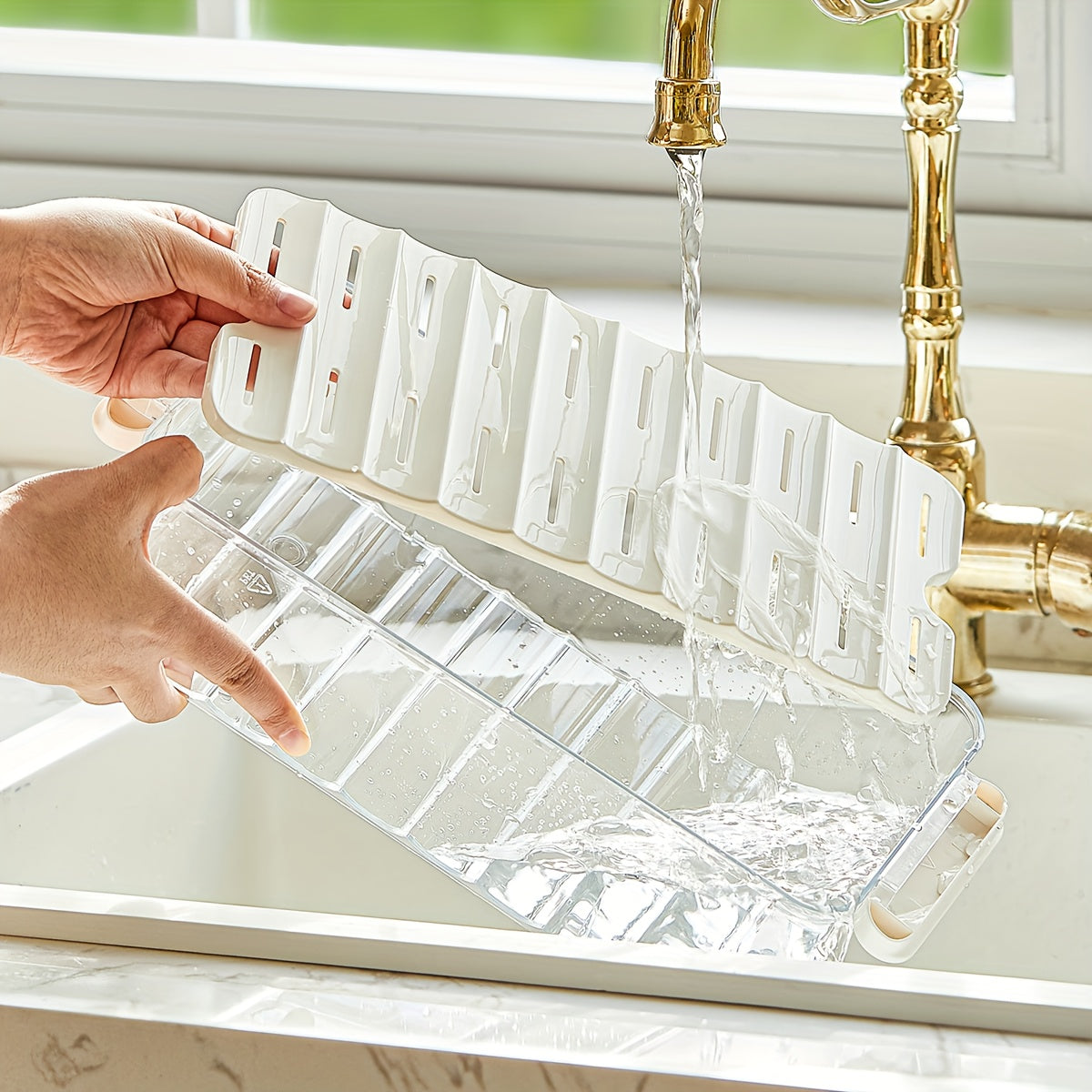 Mosrugs | FreshKeep - Durable PET Container for Extended Freshness