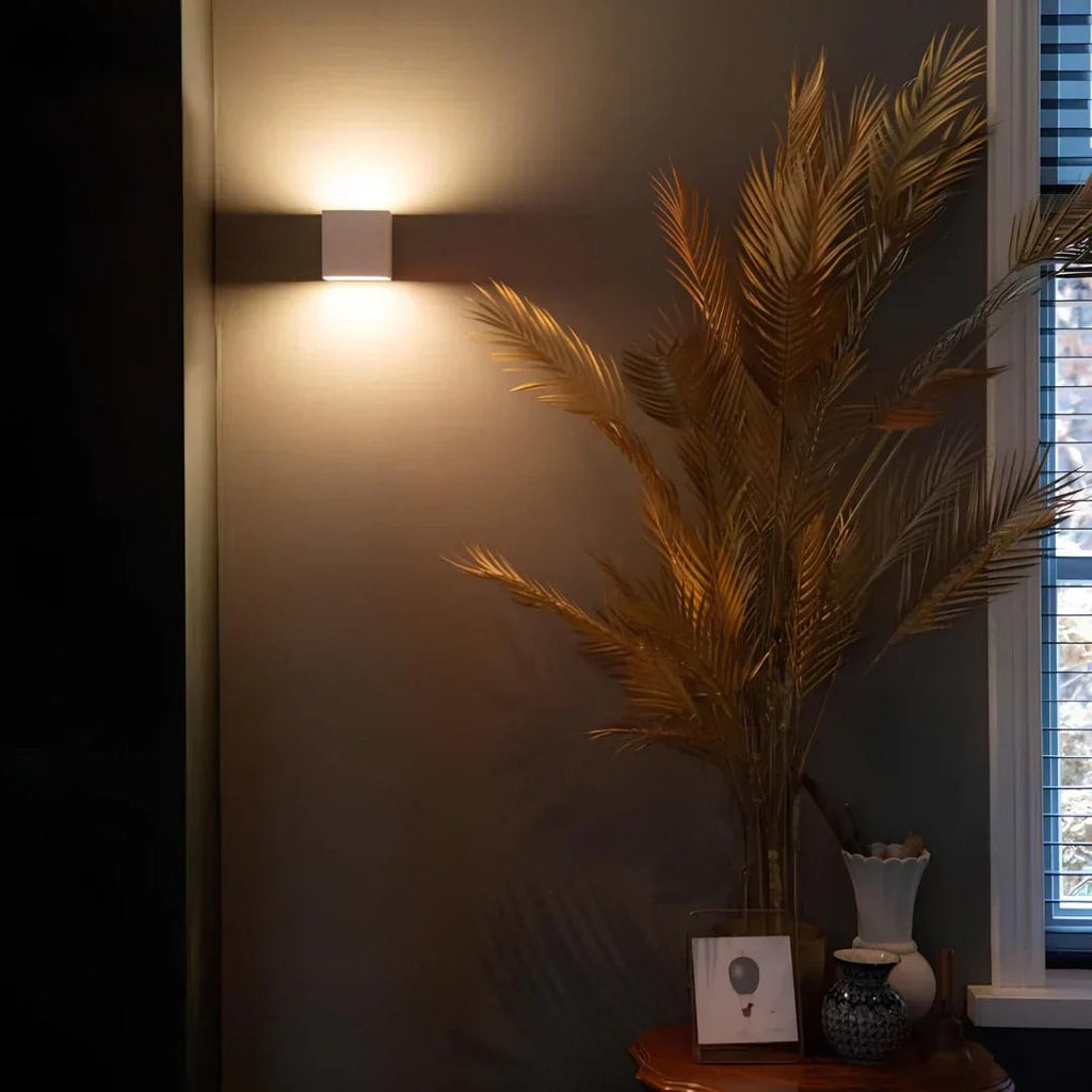 Mosrugs | Luxe Wireless Rechargeable Wall Light – Motion Sensor & Warm LED Lighting (2700K)