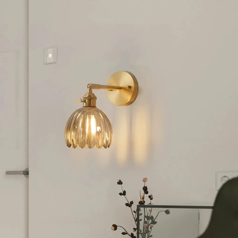 Mosrugs | GlowForge - Stylish Wall Lamp with a Metallic Finish