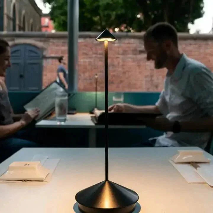 Mosrugs | BeamLuxe - Sleek Wireless Table Light