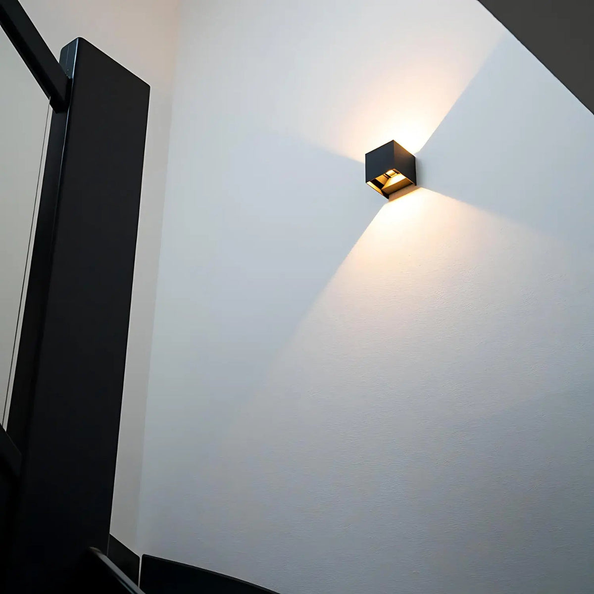 Mosrugs | AuraLuxe - Hana Glow for Refined Interiors