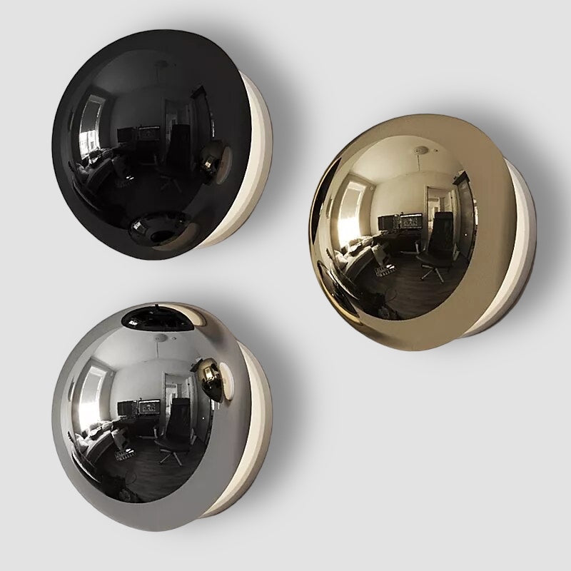 Mosrugs | AuroraLume – Nordic Wall Lamp in Aluminium and Acrylic