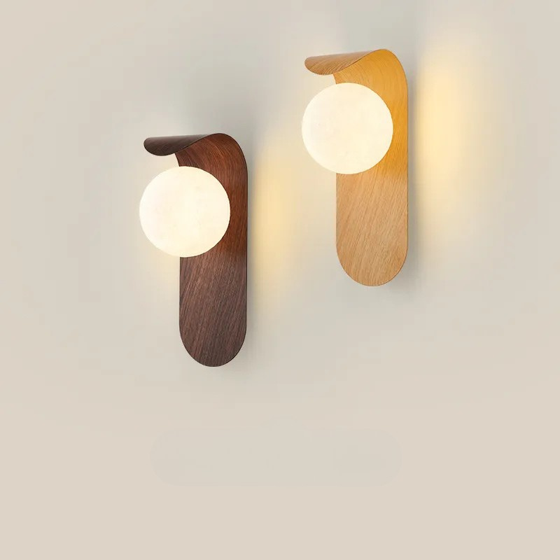 Mosrugs | LuxeWood – Chic Walnut Wall Lamp for Unique Ambiances