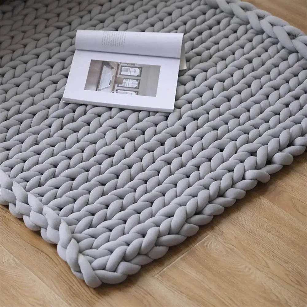Mosrugs | Chunky Knit Handmade Weighted Throw – Ultra-Cozy & Stylish Blanket