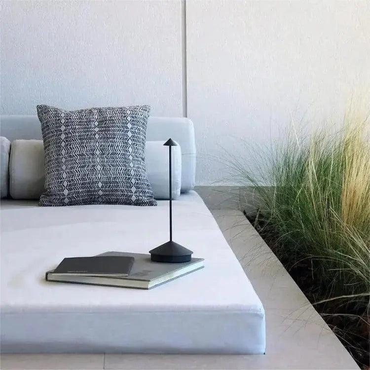 Mosrugs | BeamLuxe - Sleek Wireless Table Light