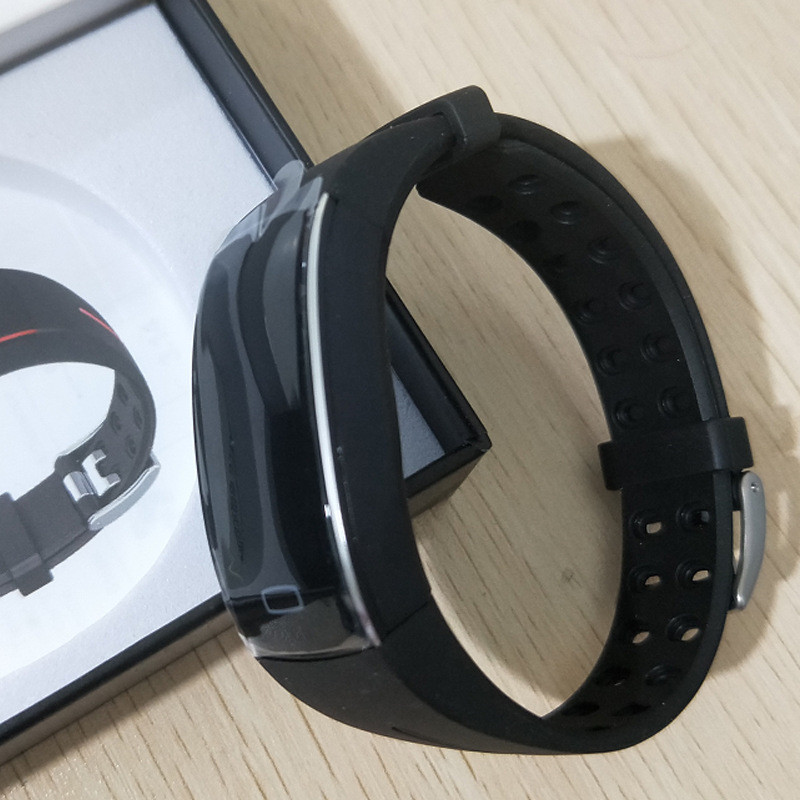 Mosrugs | SmartFit Bluetooth Smartwatch – Fitness & Health Tracker for Everyday Use