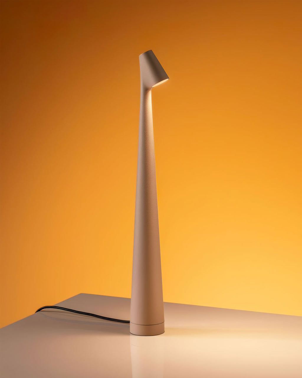 Mosrugs | EcoLight – Energy-Efficient Rechargeable Desk Lamp