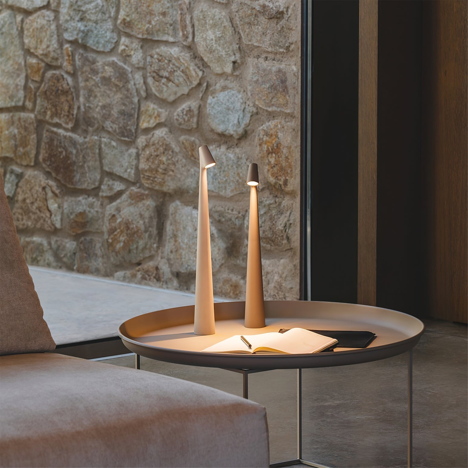 Mosrugs | EcoLight – Energy-Efficient Rechargeable Desk Lamp