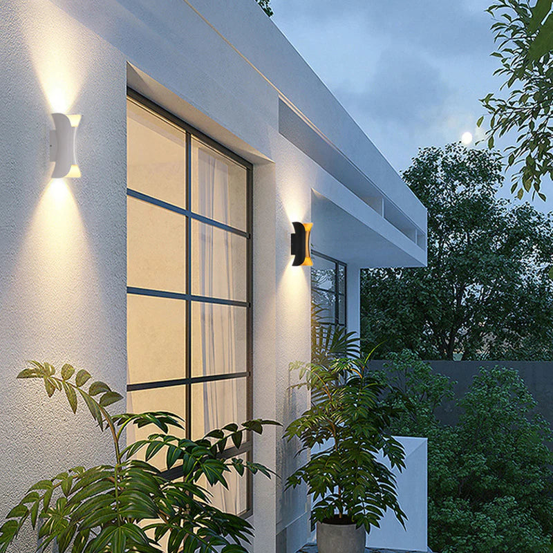 Mosrugs | HydraBeam - Modern Waterproof LED Wall Lamp
