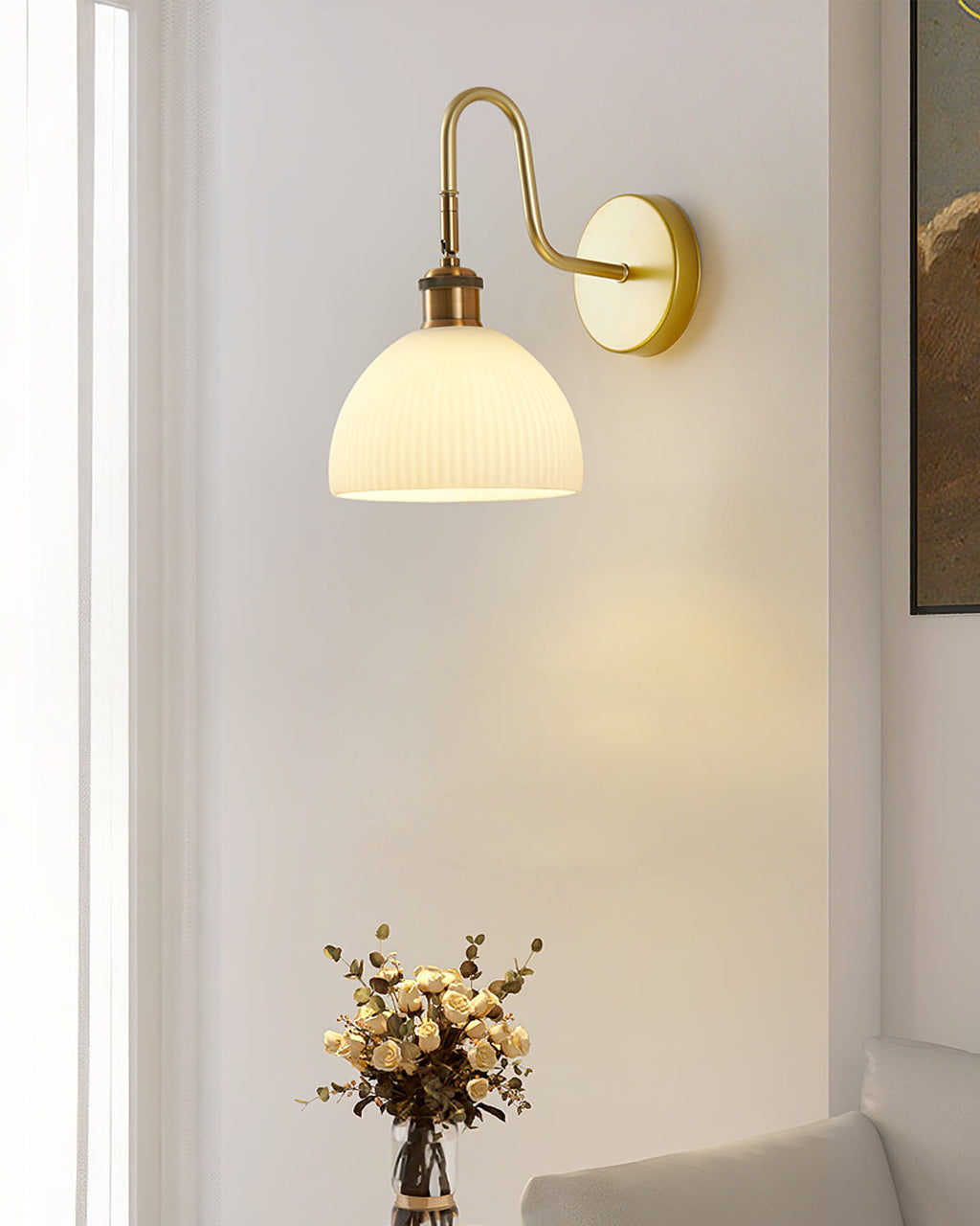 Mosrugs | HeritageBeam – Classic Wall Lamp with Luxe Elegance