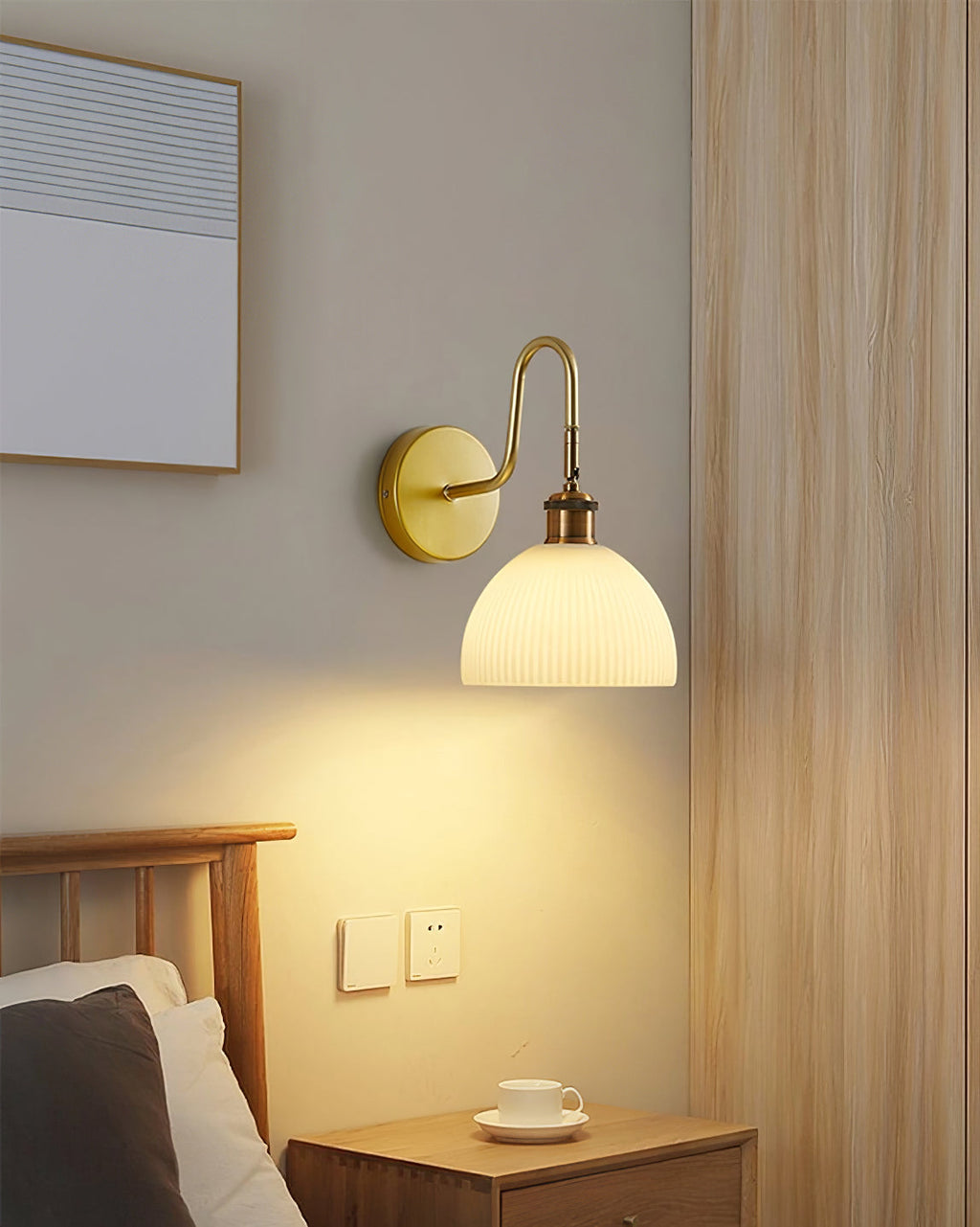 Mosrugs | HeritageBeam – Classic Wall Lamp with Luxe Elegance
