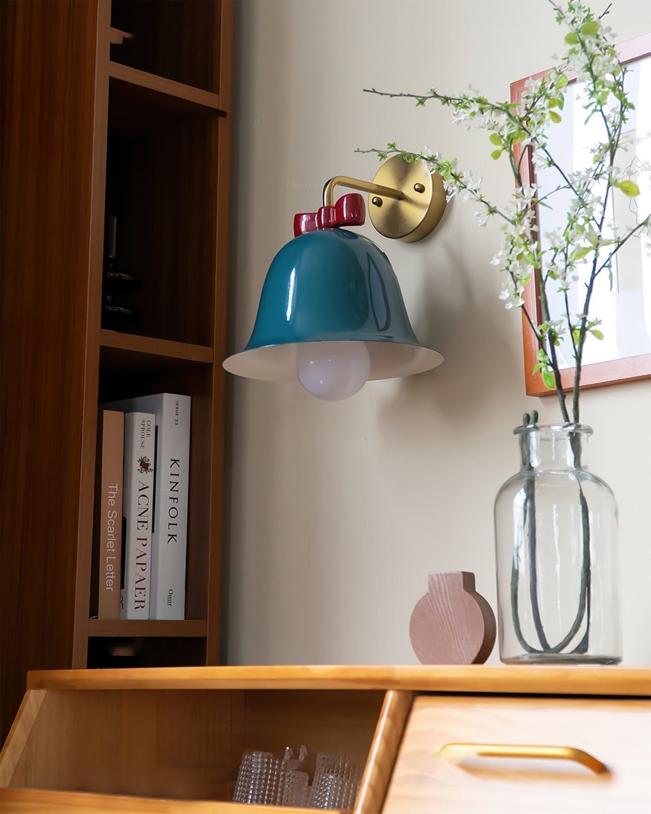 Mosrugs | BellRing – Elegant Wall Lamp
