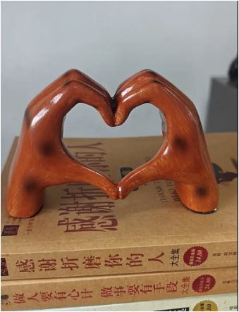 Mosrugs | LoveSculpt Handcrafted Heart Decoration – Symbol of Love & Connection for Home Decor
