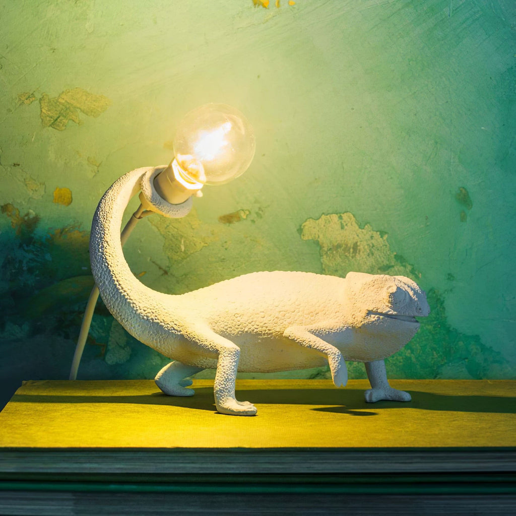 Mosrugs | CamouGlow – Resin Table Lamp with Charming Chameleon Detail
