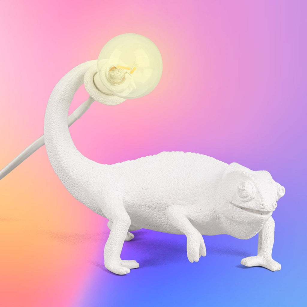 Mosrugs | CamouGlow – Resin Table Lamp with Charming Chameleon Detail