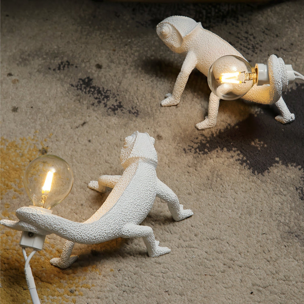 Mosrugs | CamouGlow – Resin Table Lamp with Charming Chameleon Detail
