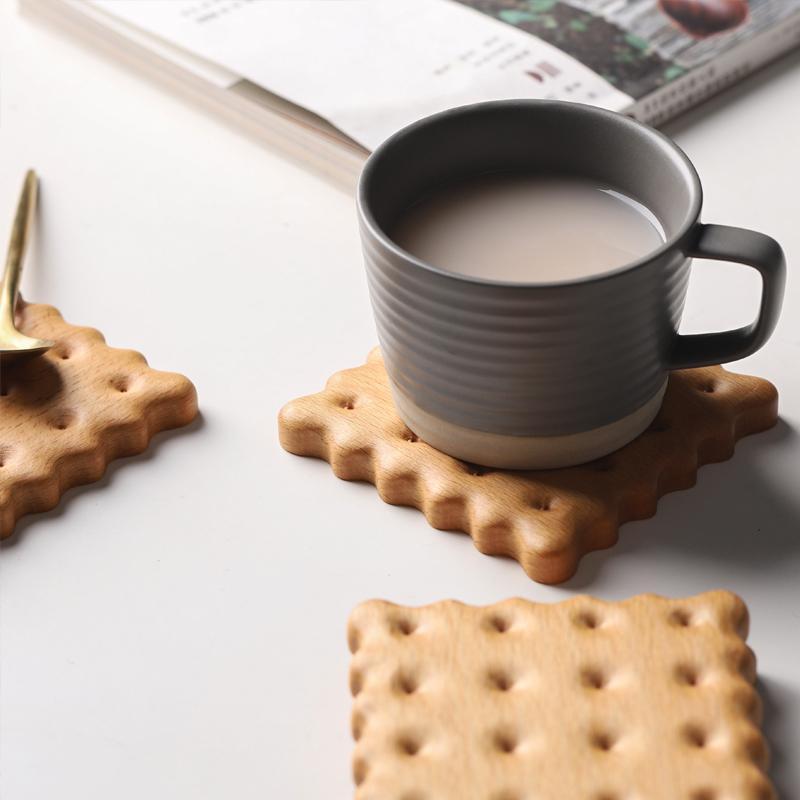 Mosrugs | RusticGlow - Wooden Table Protectors