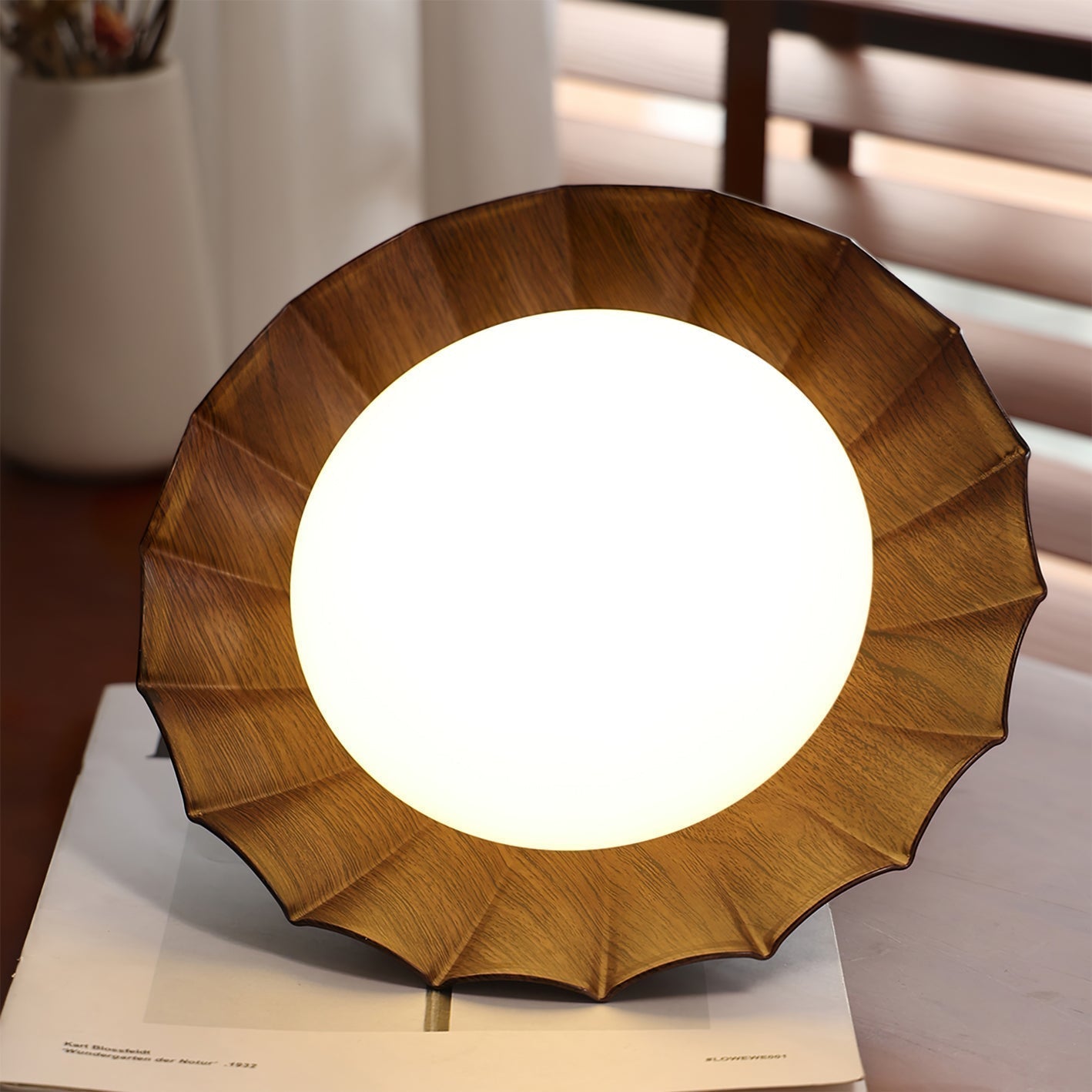 Mosrugs | ShimmerDorinda - Modern Ceiling Lamp