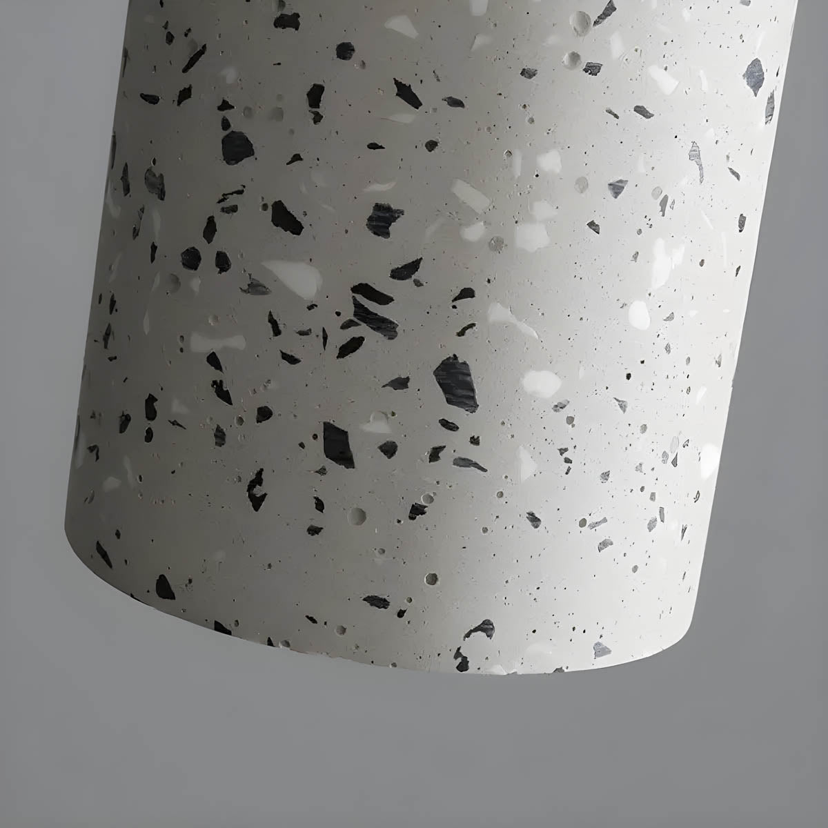 Mosrugs | StoneLuxe – Concrete Lighting for a Bold Interior Look