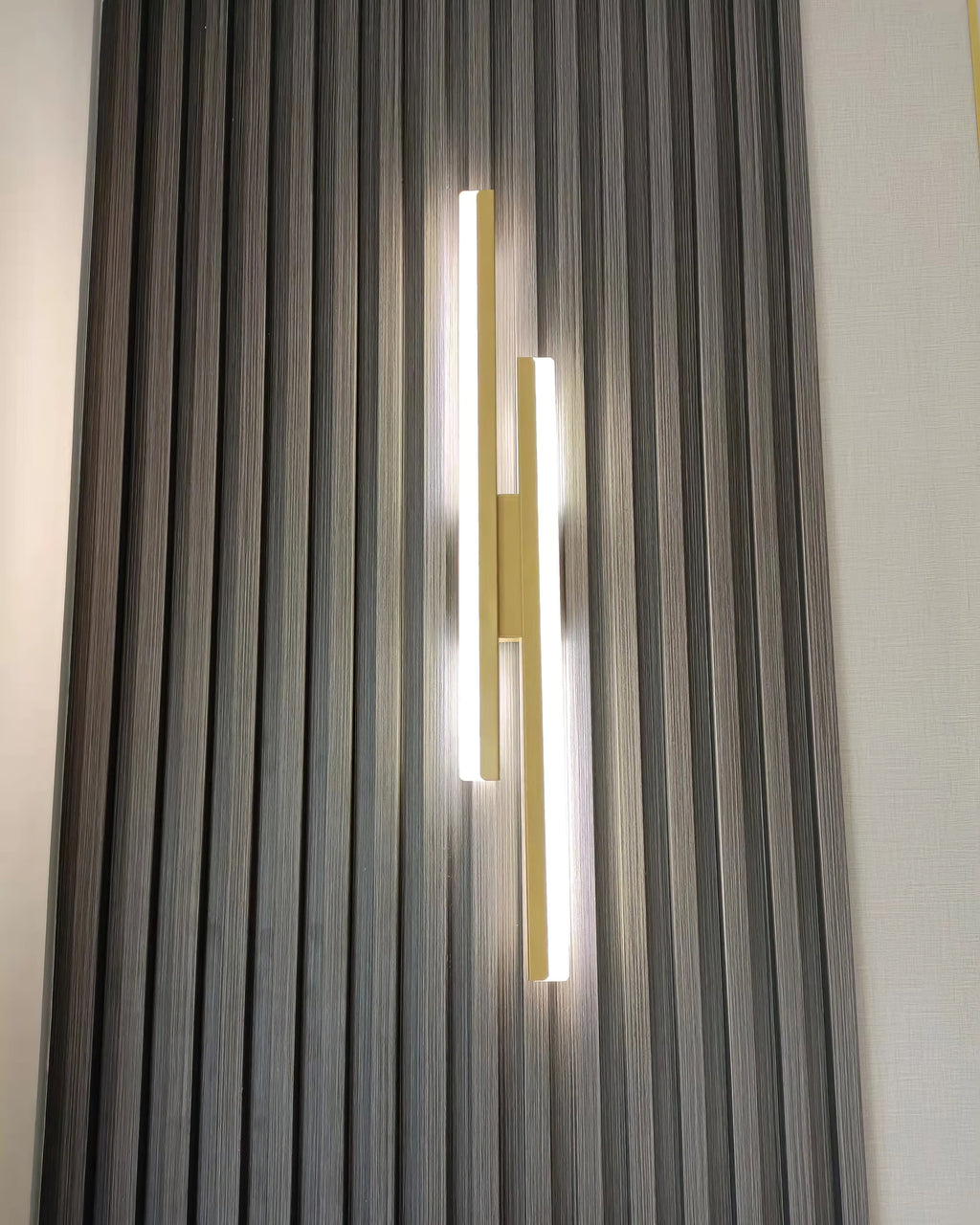 Mosrugs | NordicGlow – Sleek LED Wall Lamp for Modern Spaces