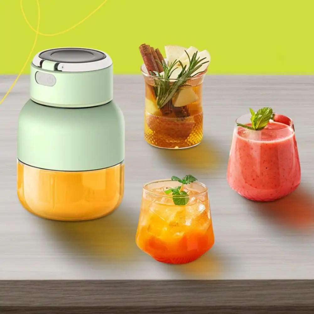 Mosrugs | FreshBlend – Wireless Portable Juicer & Smoothie Maker