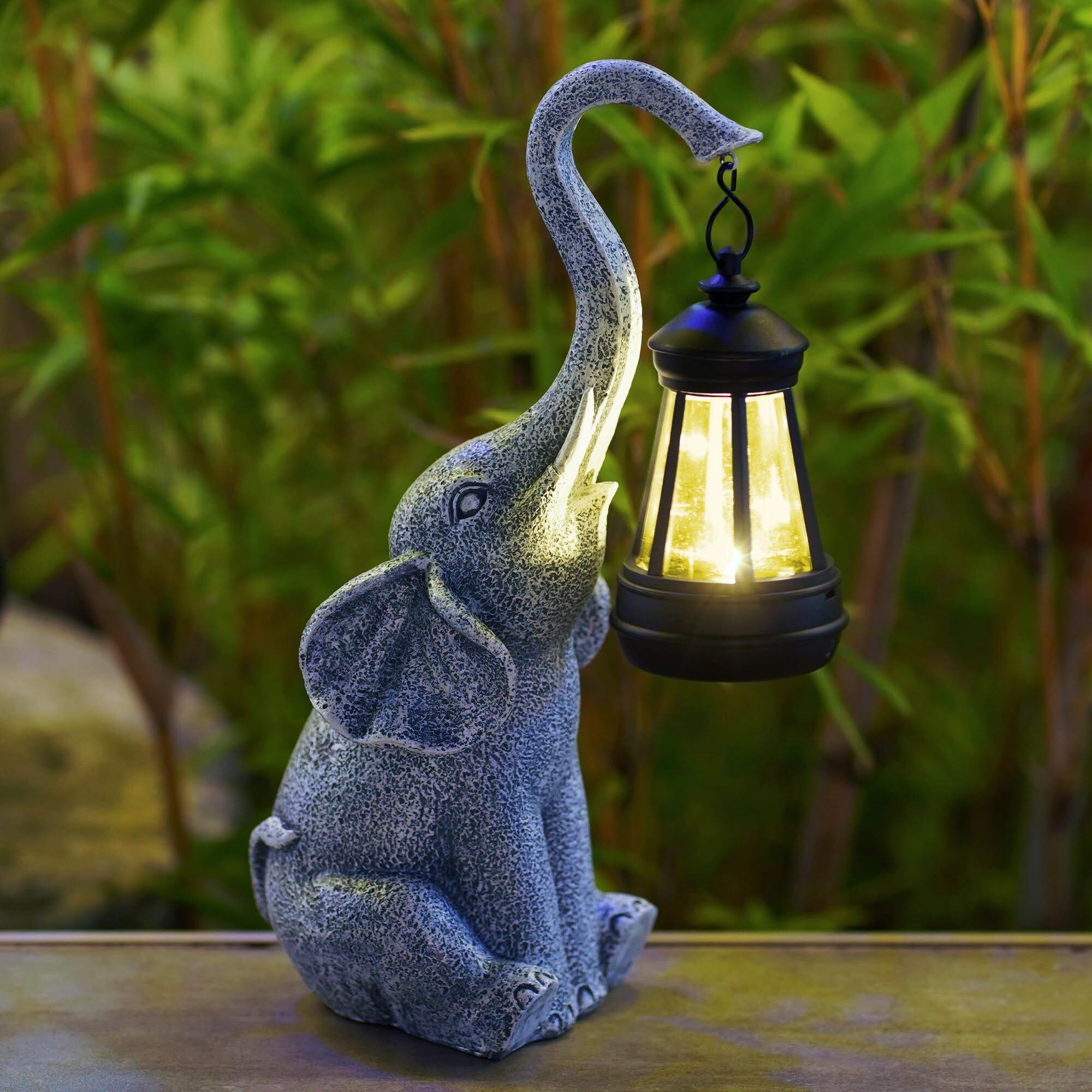Mosrugs | ElephantLuxe - Exquisite Table Lamp Design