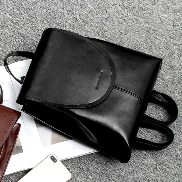 Mosrugs | LuxeCarry Leather Backpack – Stylish Design with Versatile Storage for Women