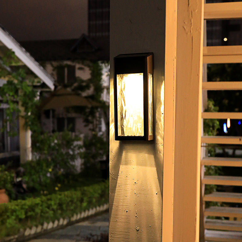Mosrugs | SolarBurst – Outdoor Wall Lamp with Solar Energy