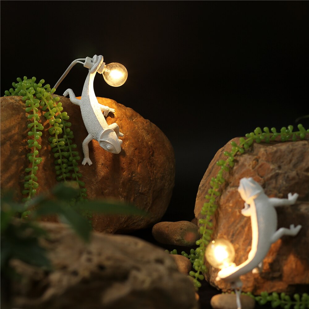 Mosrugs | GlowLizard - Resin Lizard Table Lamp