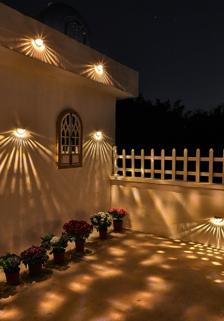 Mosrugs | NoirRay – Solar Wall Lamp with Elegant Modern Glow