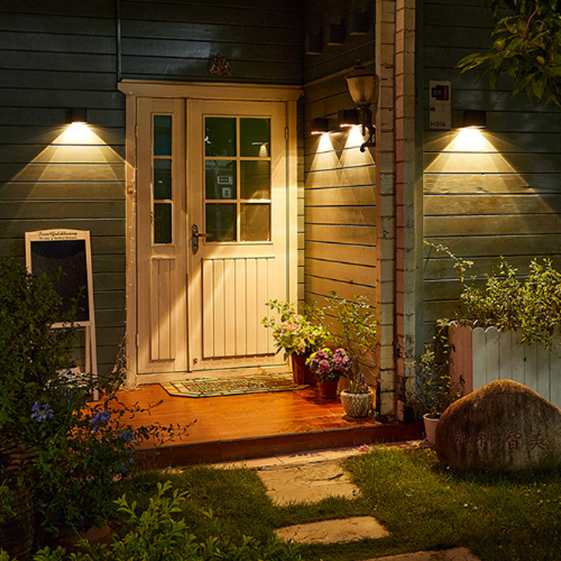 Mosrugs | GlowBeam – Elegant Outdoor Wall Lamp for Mood Lighting