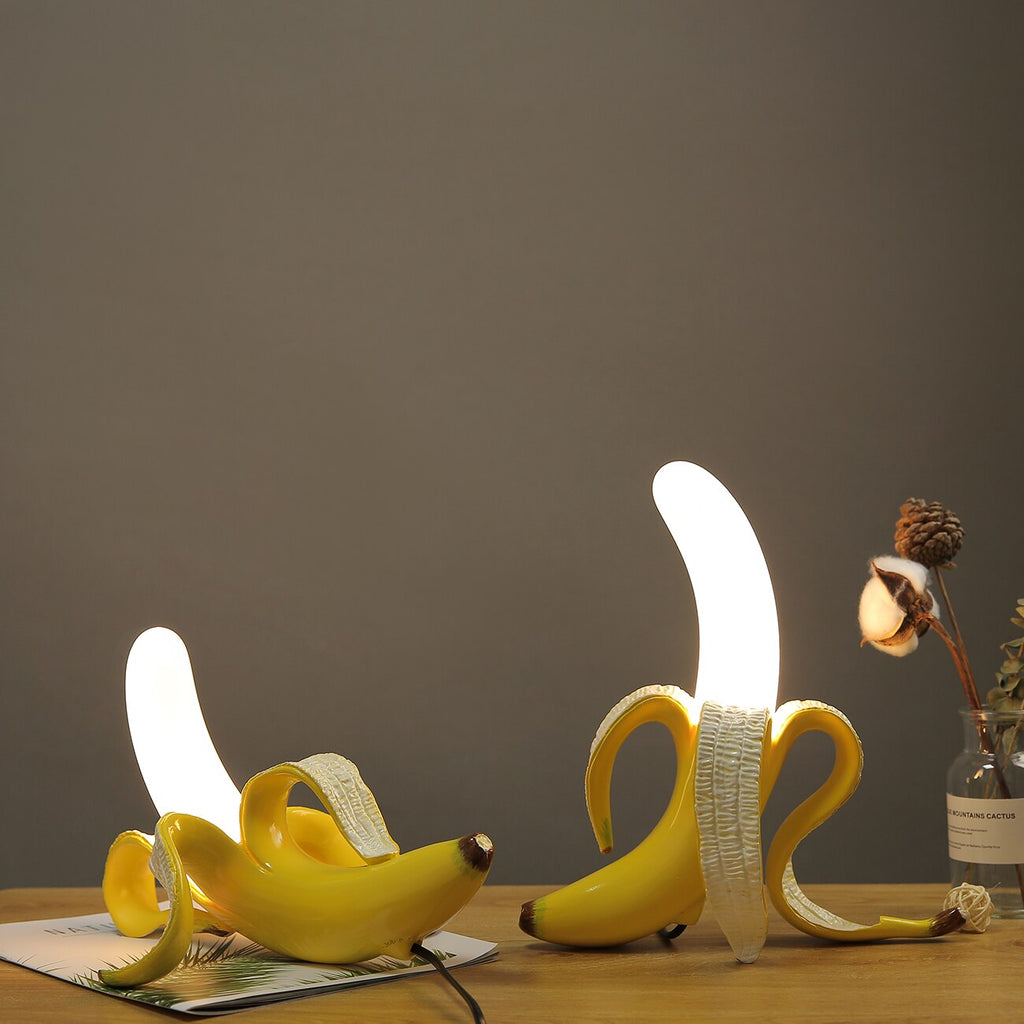 Mosrugs | GoldenBanana - Elegant Art Deco Table Lamp