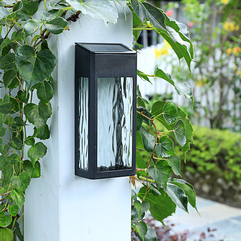 Mosrugs | SolarBurst – Outdoor Wall Lamp with Solar Energy