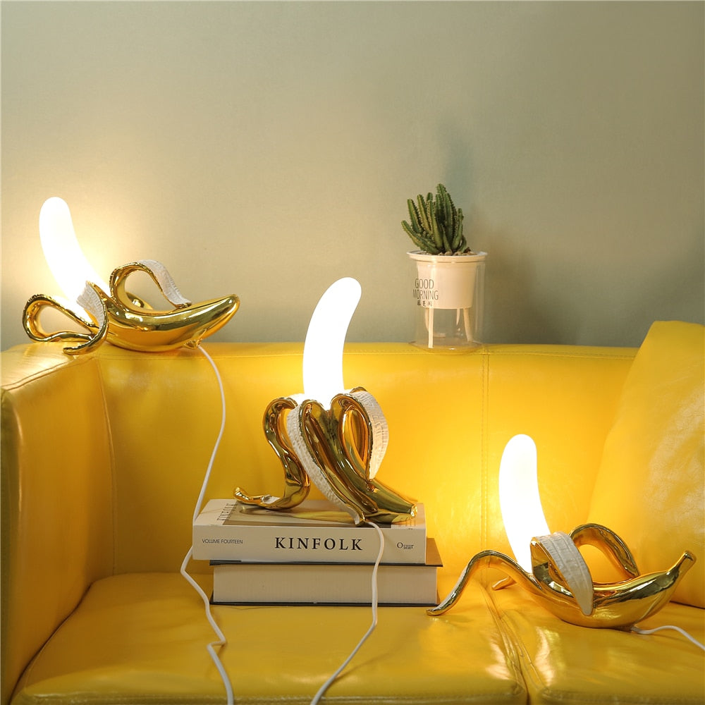Mosrugs | GoldenBanana - Elegant Art Deco Table Lamp